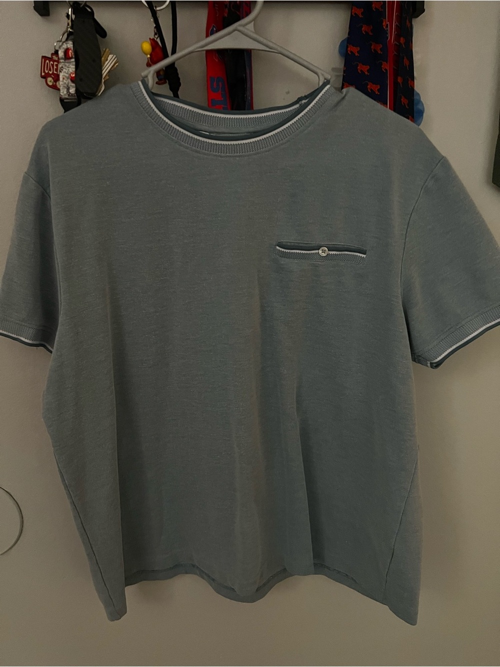 Denim & Flower Men's Short-Sleeve Tee in Light Slate Blue with Pocket Trim
